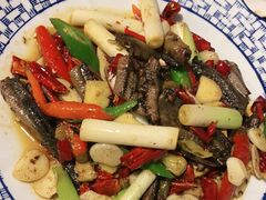 爆炒土鳝鱼-百年粉蒸牛肉