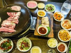 -Dombe豚(黑猪肉街店)