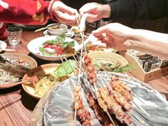 -拾光与烟火丨炭火串烧·自贡小活鲜(西村大院店)
