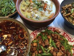 -关里关外·鱼头泡饼(唐冶绿地汇店)