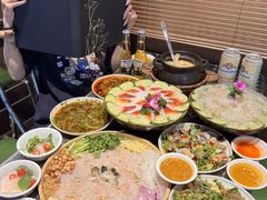 -官塘鱻鱻鱼生·潮汕生腌·砂锅粥(西马路总店)