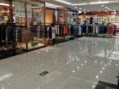 -广州白马服装市场