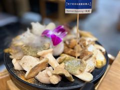 -一朵菌·野生菌探索家火锅(南亚店)