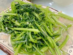 -范饭椰林川湘味海鲜·椰子鸡(三亚湾椰梦长廊店)