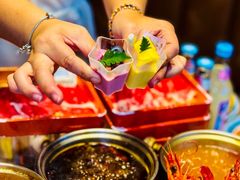 -亚马逊蒸汽活海鲜自助(LCM置汇旭辉广场店)