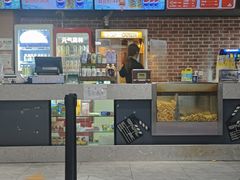 -中影荟星激光影城(西丽店)