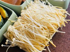 活体金针菇-巴倒烫陆派火锅山庄(南山总店)