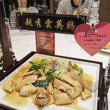 香煎黄花鱼外脆内嫩,香气扑鼻。支竹云耳撈生菜清爽可口