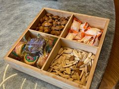 -俭寨大盘鸡·手抓肉·烧烤新疆菜(乌苏路店)