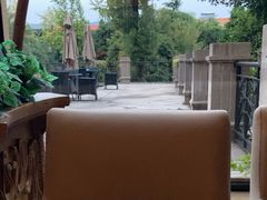 -阳光酒店庭院-自助餐厅(永定大道店)