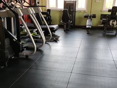 -英特健身俱乐部