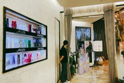 -AKOZO Beauty Salon