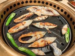 -Ant 蚂蚁洞烤肉·大营地(上海静安大悦城店)