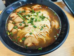 -丽影重庆小面(定西路店)