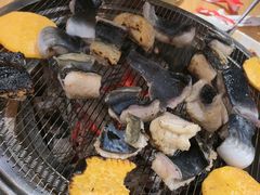 -青瓦餐厅·生鱼片·韩园烤肉(西塔店)