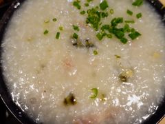 皮蛋瘦肉粥-来龙里 精致 东南亚餐室(万象城店)