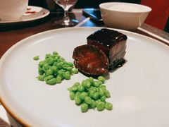 鲍鱼红烧肉-杭州西子湖四季酒店·金沙厅