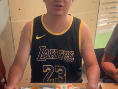 -麦当劳(中二横路店)