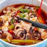 朋友推荐了一家海鲜店 说是又好吃又便宜