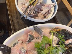-老船舫·现做活鲜鱼馆(东郊记忆店)