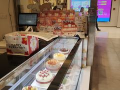 -花花卷卷·鲜食蛋糕(静安久光百货店)
