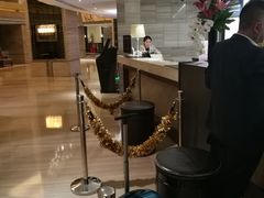 前台-浙江大酒店