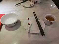 餐具摆设-芽笼芽笼新加坡餐厅(世纪汇店)
