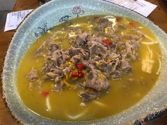 -鲁小三·大骨自助(金山总店)