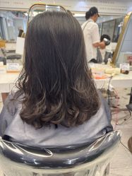 -镁连社·美联社