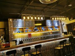 -麦落精酿啤酒餐吧(先农大院店)