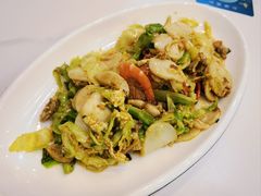 海鲜炒年糕-金海湾海鲜排档(朱家尖店)