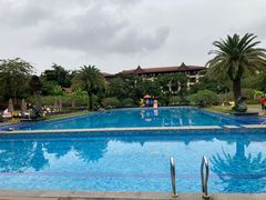 -西双版纳融创皇冠假日度假酒店