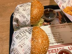 -The Habit Burger Grill 哈比特汉堡(复兴soho店)