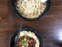 -家烧面馆【南山路知名经典面食】