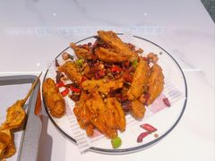 -嗨辣小聚·盘锦河蟹·海鲜烧烤龙虾(盘锦十年好店)