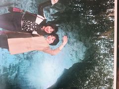 -怀托摩萤火虫洞