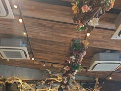 -Common Table · Brunch & Coffee