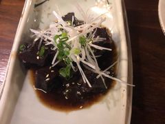 红酒烩牛舌-熊藏居酒屋(kkone店)