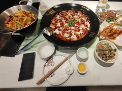 -渔语鱼新川菜Bistro(万象天地店)