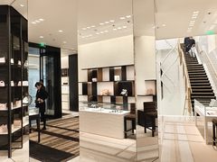 -CHANEL(恒隆广场店)