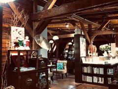 -良友书坊(安徽路店)