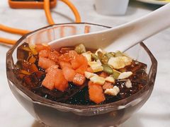 -渝信川菜 · 川味家常菜(财富购物中心店)