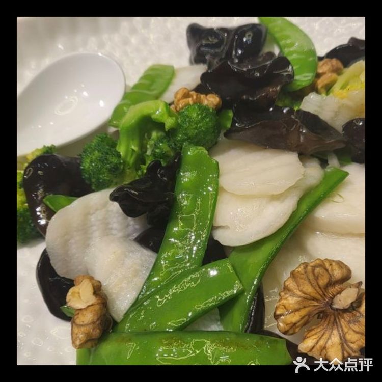 来到了天津卫打卡吃饭宝藏店铺