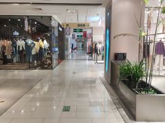 -王府井百货(中州中路店)