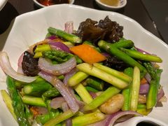 -大头虾越式风味餐厅(光明广场店)