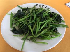 -荣生萝卜汤饭店