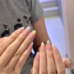 -LISSOM莉森 Nail ·美甲美睫原创定制店