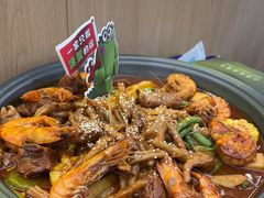 -徐记小怪兽肉蟹煲(中央大街店)