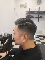 -MARTIN'S BARBER SHOP男士理发馆