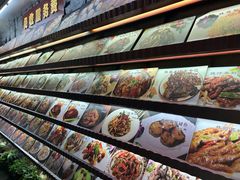 -快乐海鲜酒楼(滇池路店)